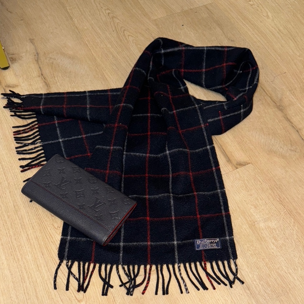 Burberry plaid Scarf